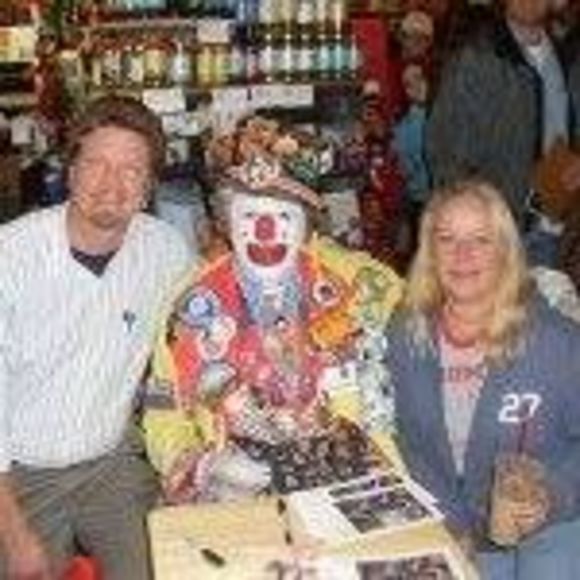 Meet your Posher, Kelly - Picture 1 of 1